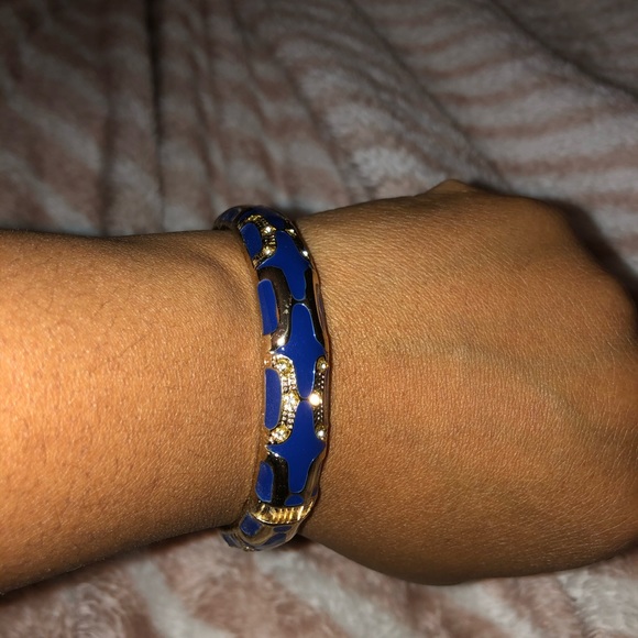 Bangle - Picture 2 of 3